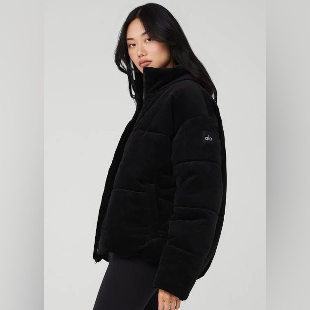 ALO Yoga Black CORDUROY STAGE PUFFER